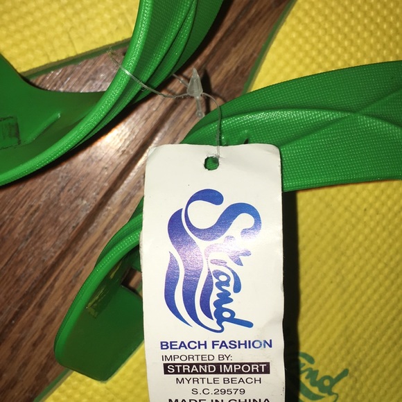 Strand Men’s Flip Flops - Picture 4 of 5